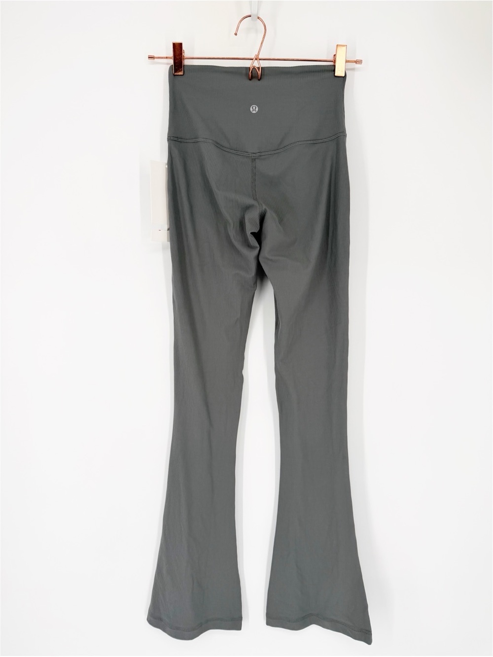 Lululemon Align High-Rise Ribbed Mini-Flare Pant Regular
Slate Gray size 4 NWT - Picture 4 of 6